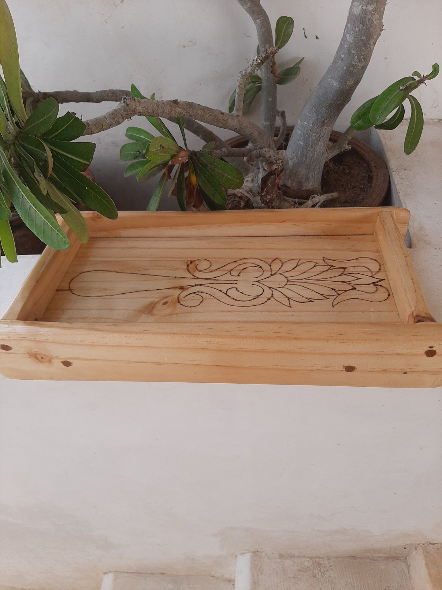 HANDMADE SWAHILI DECORATIVE BATHROOM WARE: WOODEN SOAPDISH, TISSUE HOLDERS, TOOTHBRUSH HOLDERS & DUSTBINS