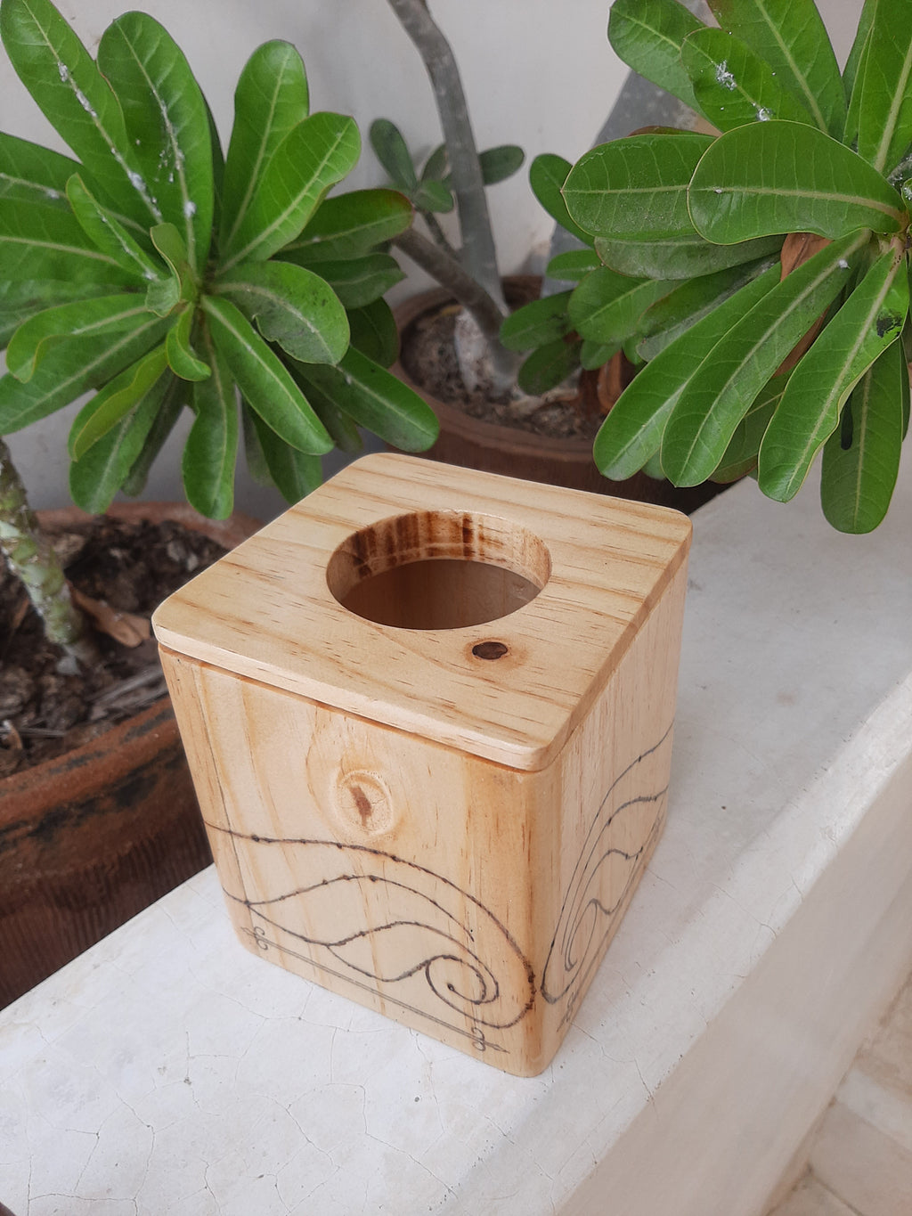 HANDMADE SWAHILI DECORATIVE BATHROOM WARE