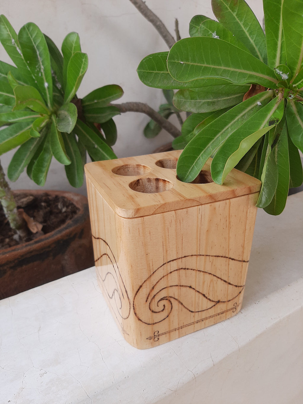 HANDMADE SWAHILI DECORATIVE BATHROOM WARE