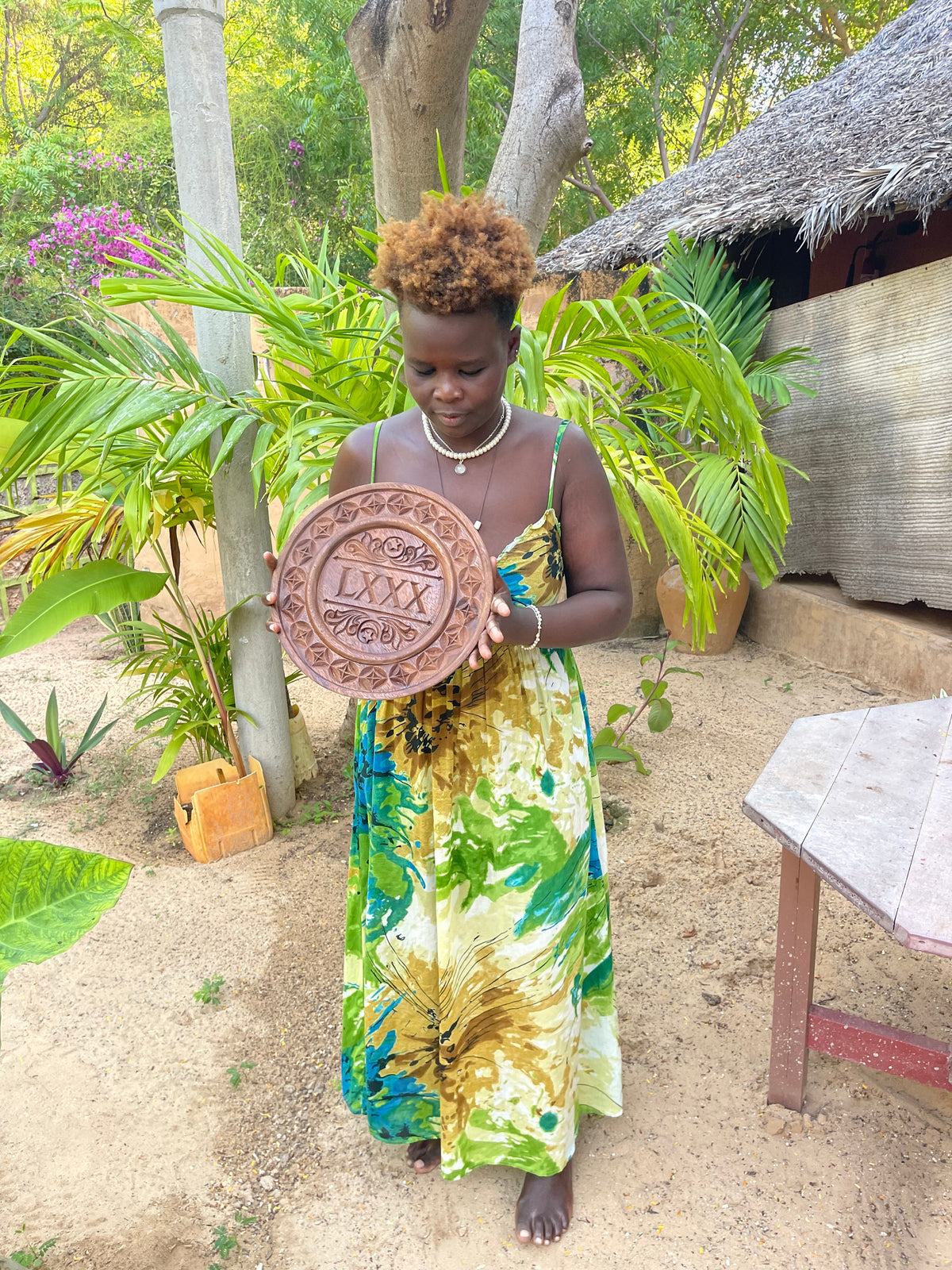 HANDMADE SWAHILI WALL HANGING DECOR & PLAQUES