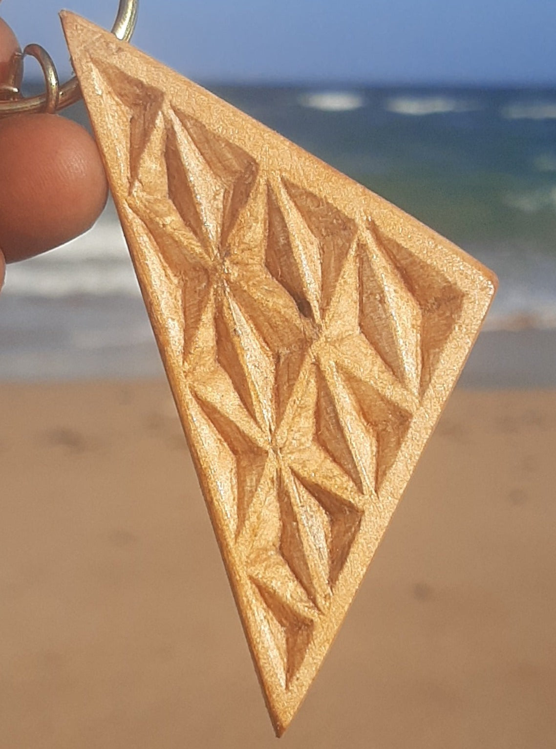 HANDMADE SWAHILI WOODEN PENDANTS & KEYCHAINS