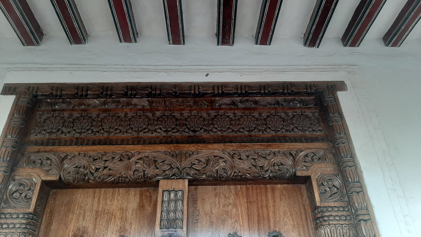 TRADITIONAL LAMU DOOR TOURS