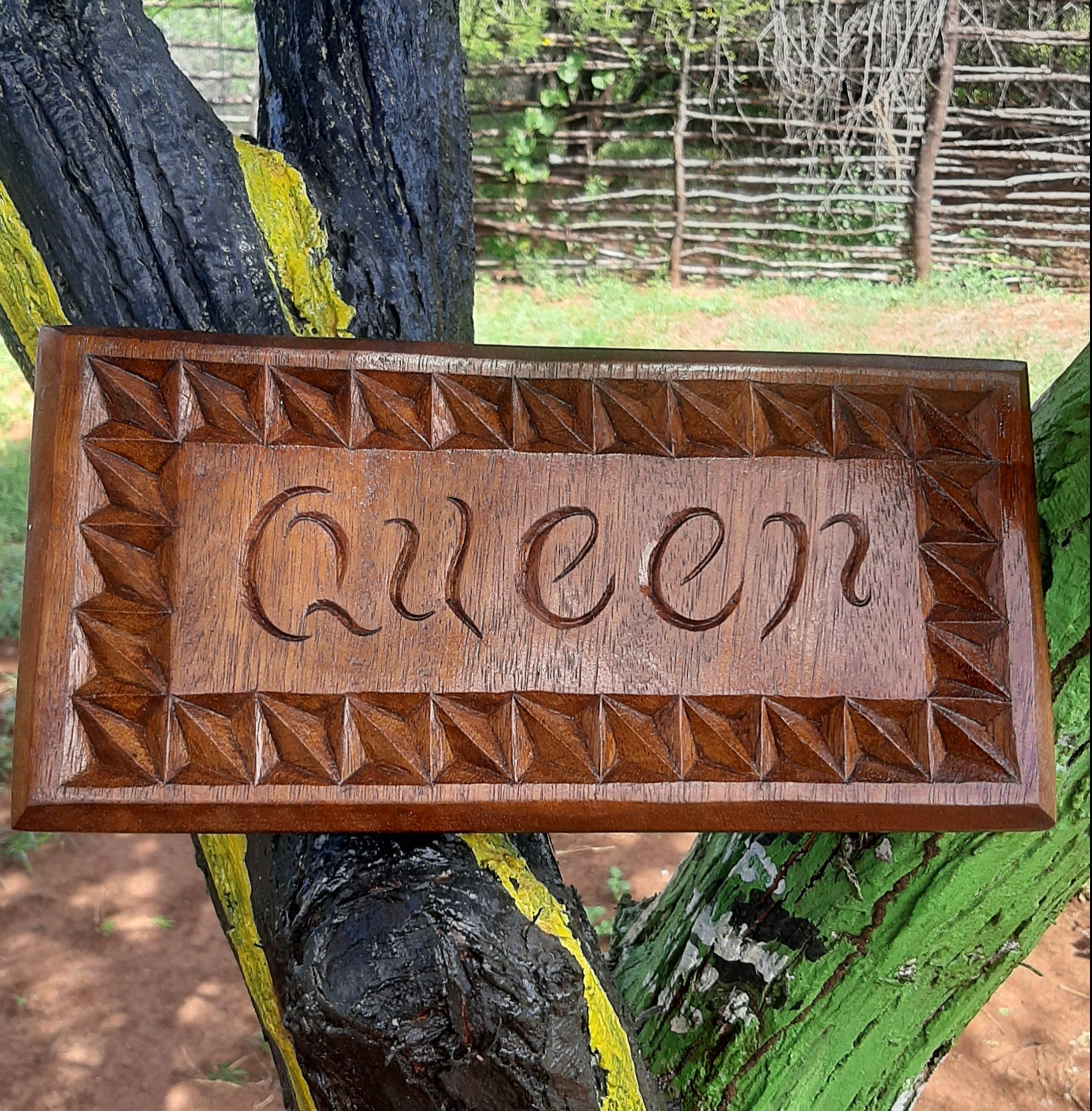 HANDMADE SWAHILI WALL HANGING DECOR